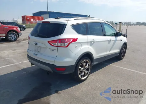 2013 Ford Escape Titanium z USA, uszkodzony, nr VIN 1FMCU9J94DUA34052
